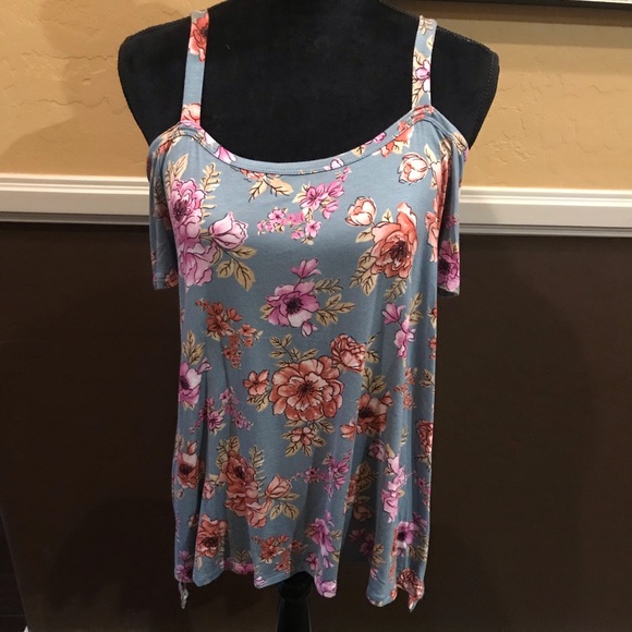 Floral Off the Shoulder tank - Picture 1 of 3